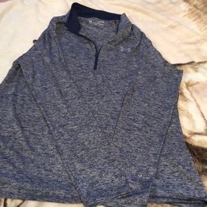 NWOT Under Armor Lind Sleeve T-shirt